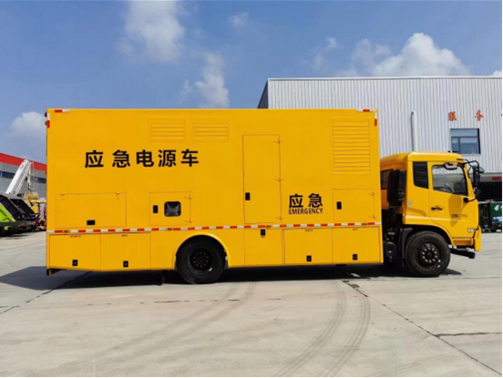 东风天锦电源车500KW